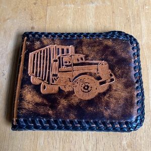 4x3,5” Freightliner Trucks leather wallet in great condition